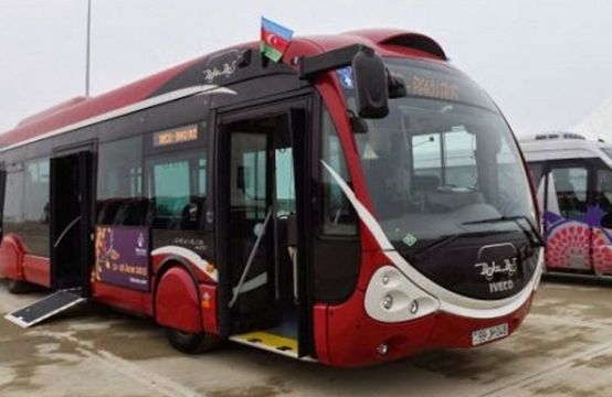 “Baku Bus”ın avtobusu tüstülədi - VİDEO+FOTO